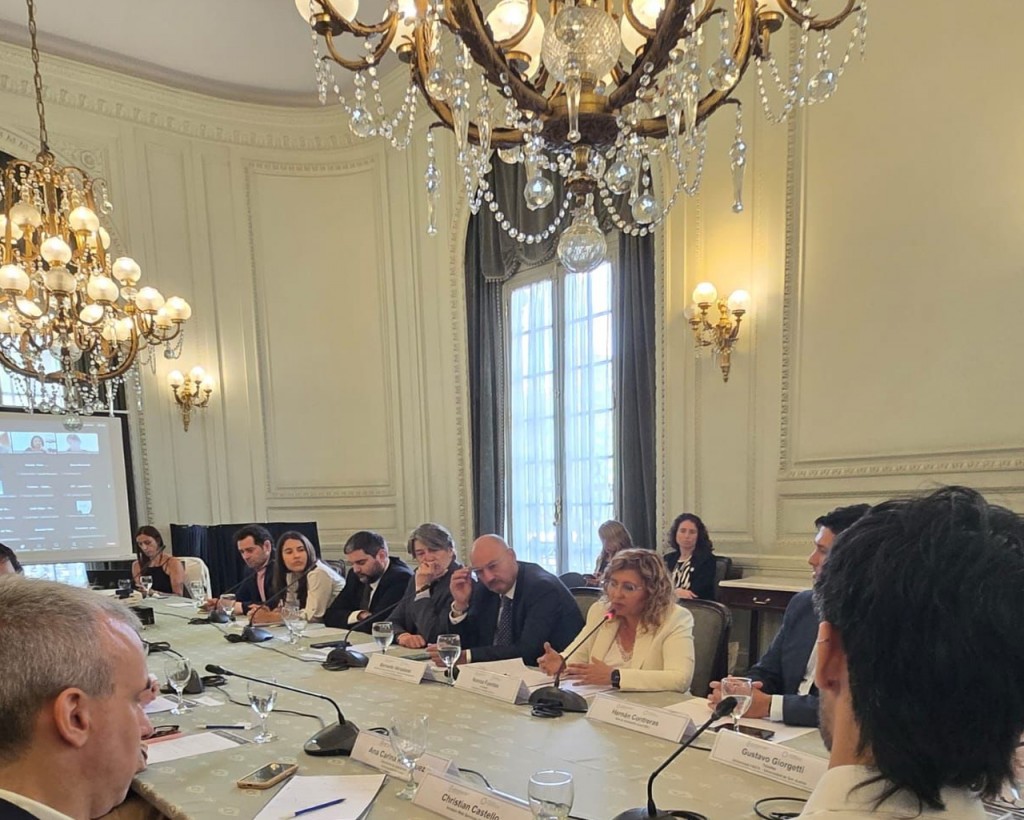 Seminario sobre oportunidades para ciudades inteligentes