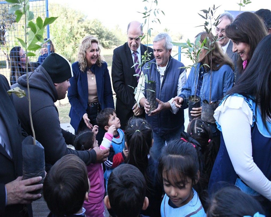 Lanzamiento de las Campañas de Arbolado Urbano y de Eco Canje