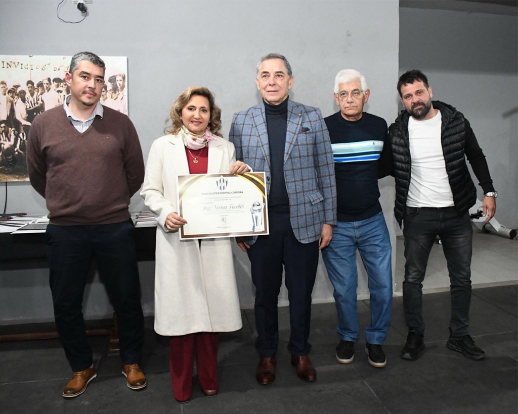 La intendente Fuentes en el aniversario del Club Central Córdoba