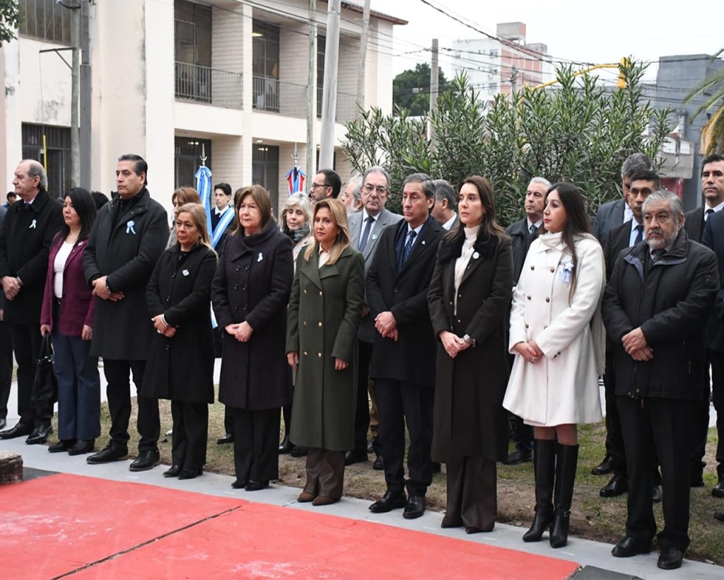 Acto por Aniversario del paso a la inmortalidad del General G&uuml;emes