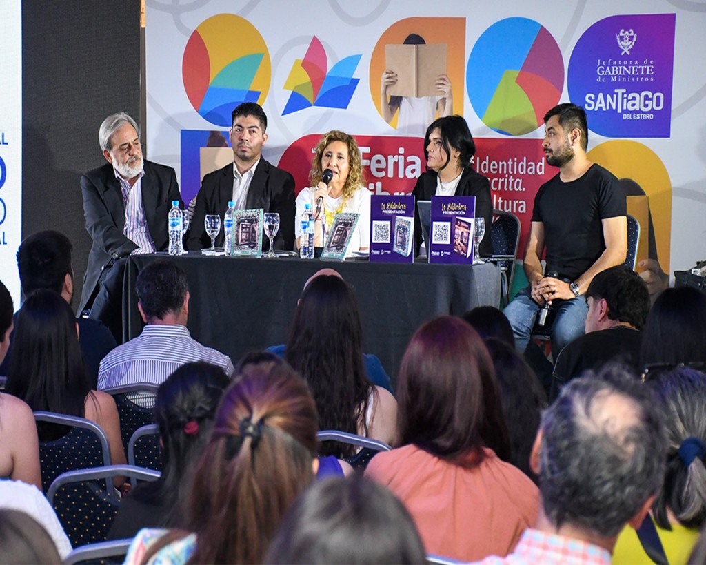 Presentación de la Antología de La Bibliodera en la Feria del Libro