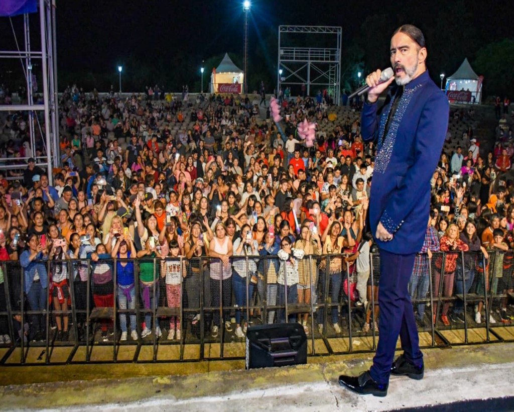 En Plaza Añoranzas se celebró el día de la Madre